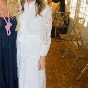 White Zara dress! Worn once for my bridal shower 🌷 beautiful details ✨